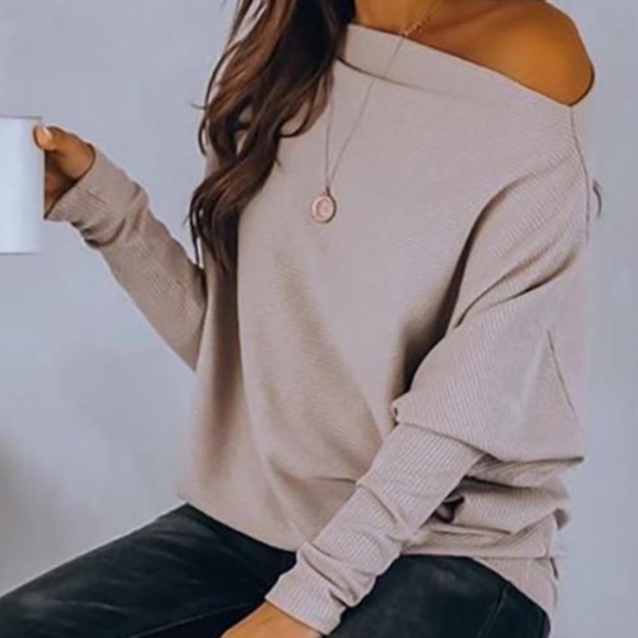 Slanted Shoulder Casual Long Sleeve Knit Top - Picture 5 of 12